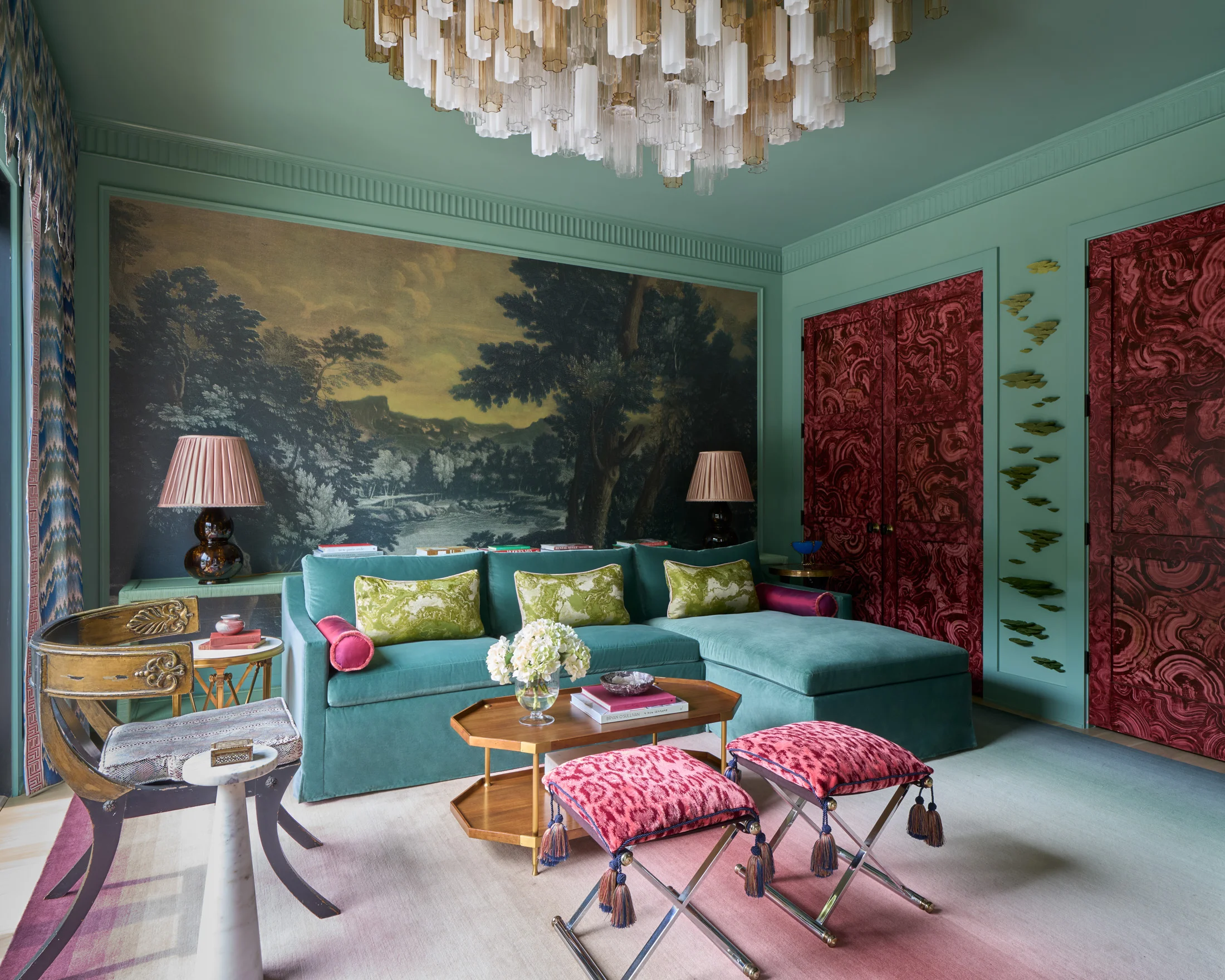 Jewel Marlowe Jewel Marlowe, colorful, luxury, interior designer, Hamptons designer show house, washigton dc, Virginia, northern Virginia, Maryland, Bethesda, Mclean, old town, stark carpet, mural, green and red room, luxury chandelier, glamorous, antiques